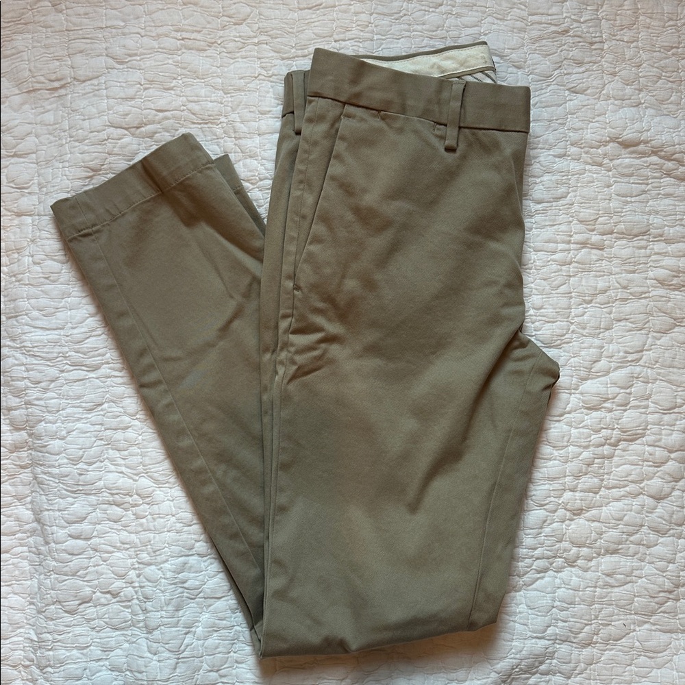 Banana Republic Men's Dress Pants in Olive Green